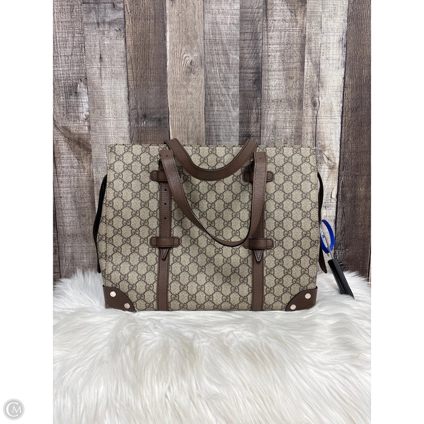Handbag Luxury Designer By Gucci, Size: Large