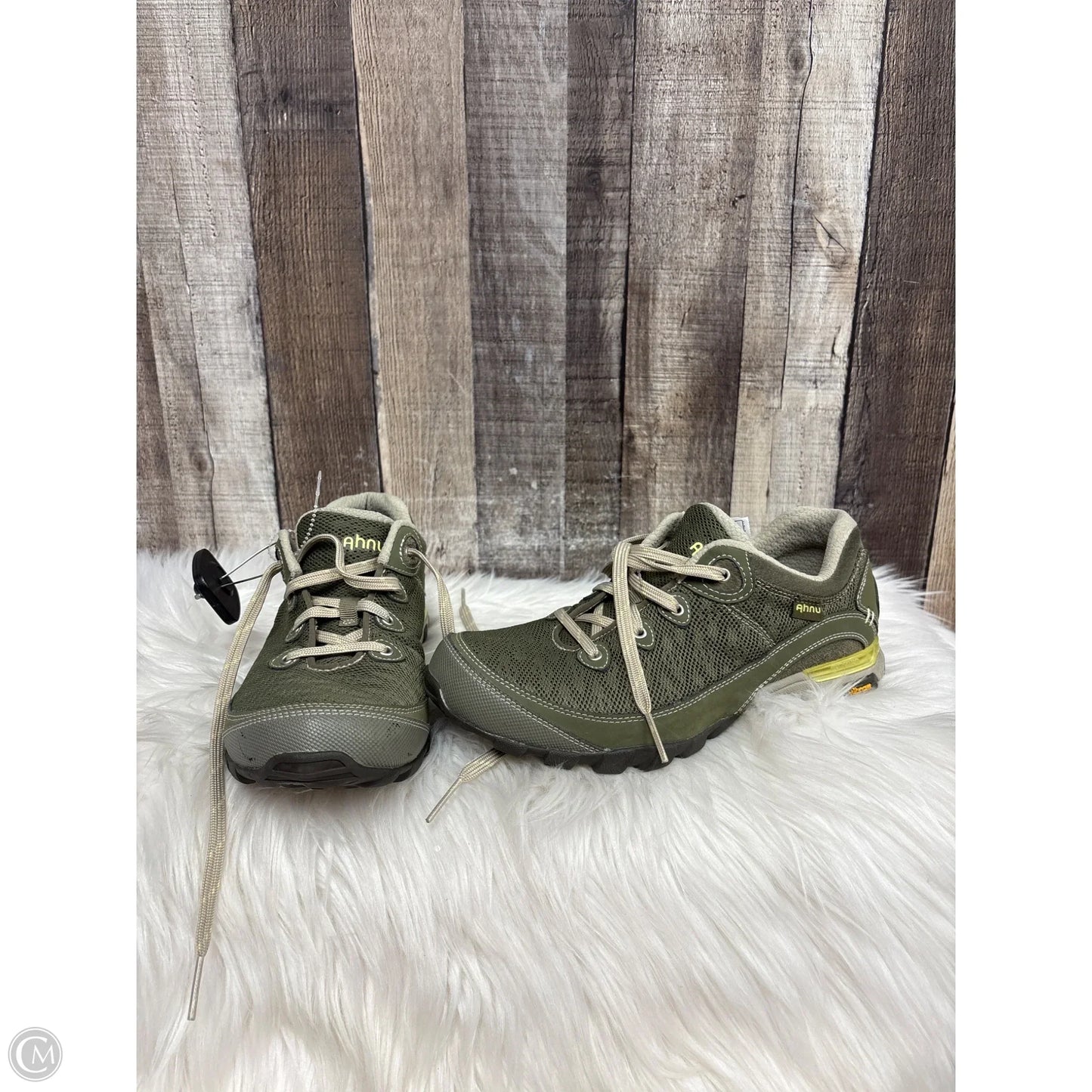 Shoes Hiking By Cmc In Green, Size: 8.5