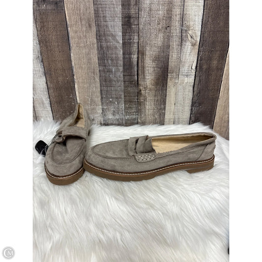 Shoes Flats By Anne Klein In Tan, Size: 9.5