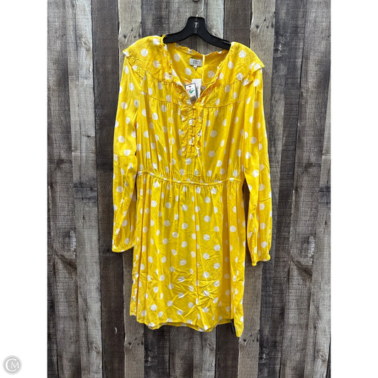 Dress Casual Short By Crown And Ivy In White & Yellow, Size: L