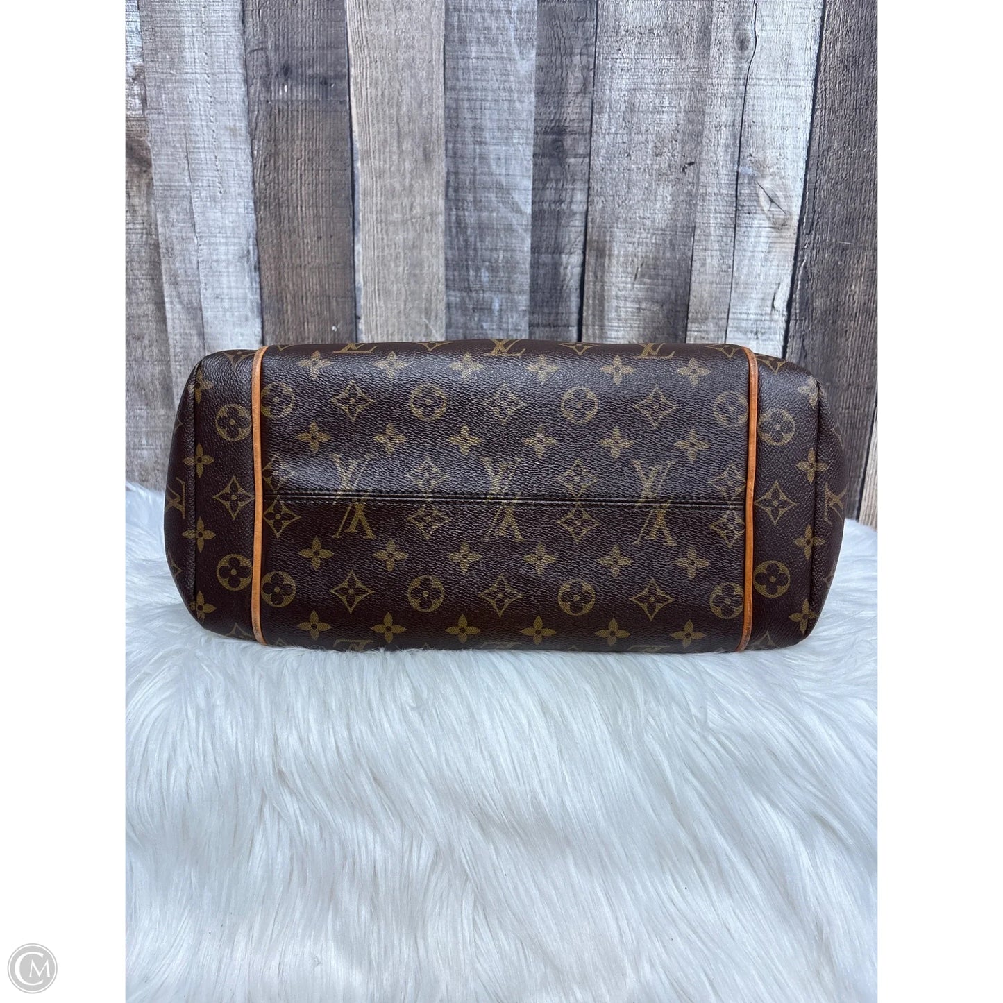Handbag Luxury Designer By Louis Vuitton, Size: Large
