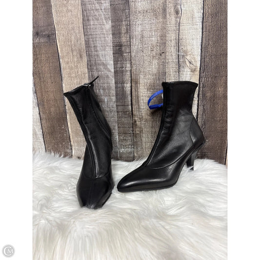 Boots Luxury Designer By Prada In Black, Size: 8