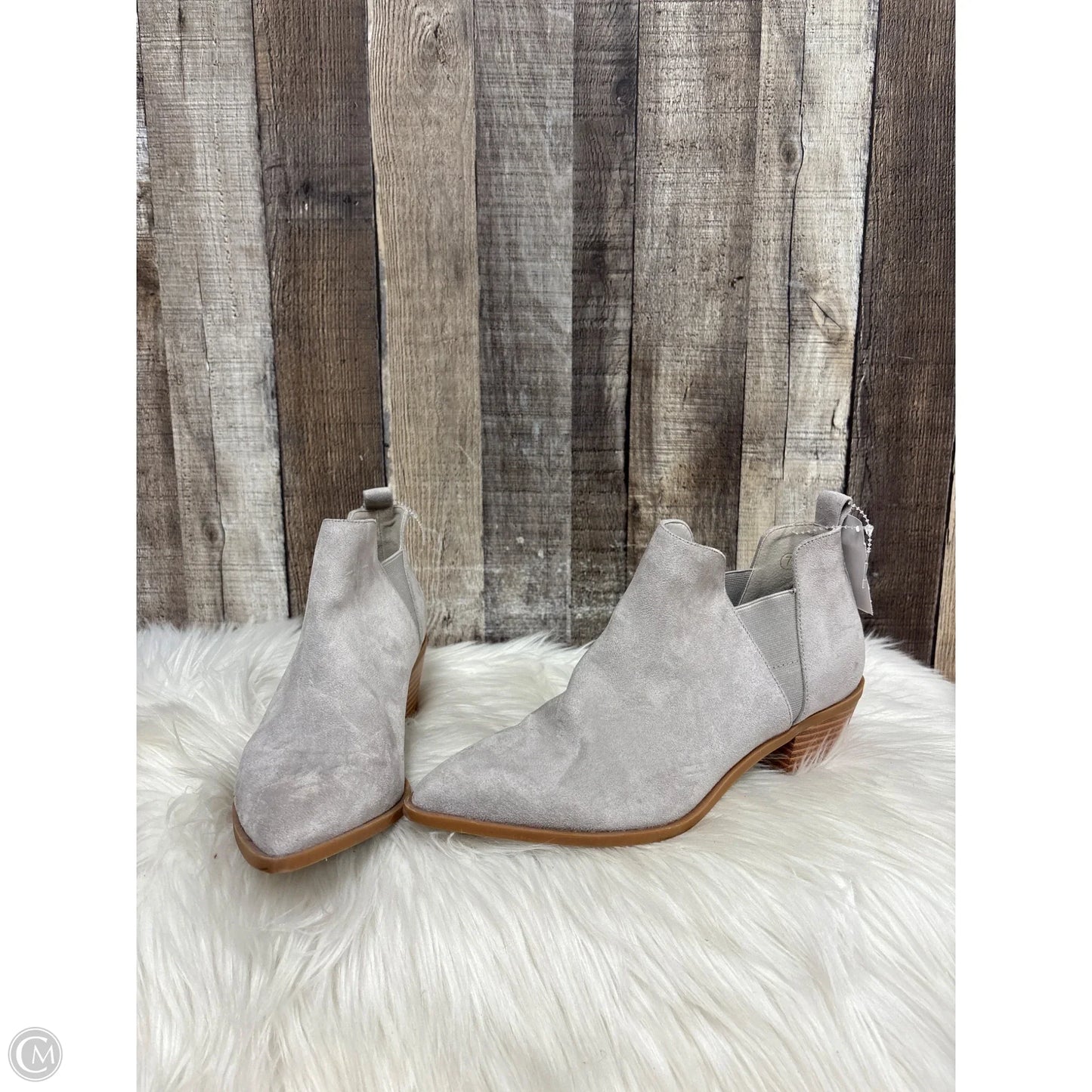 Boots Ankle Heels By Cme In Grey, Size: 7