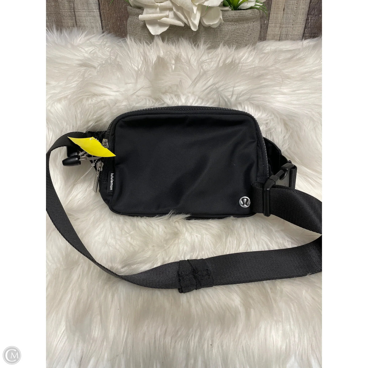 Belt Bag By Lululemon, Size: Medium