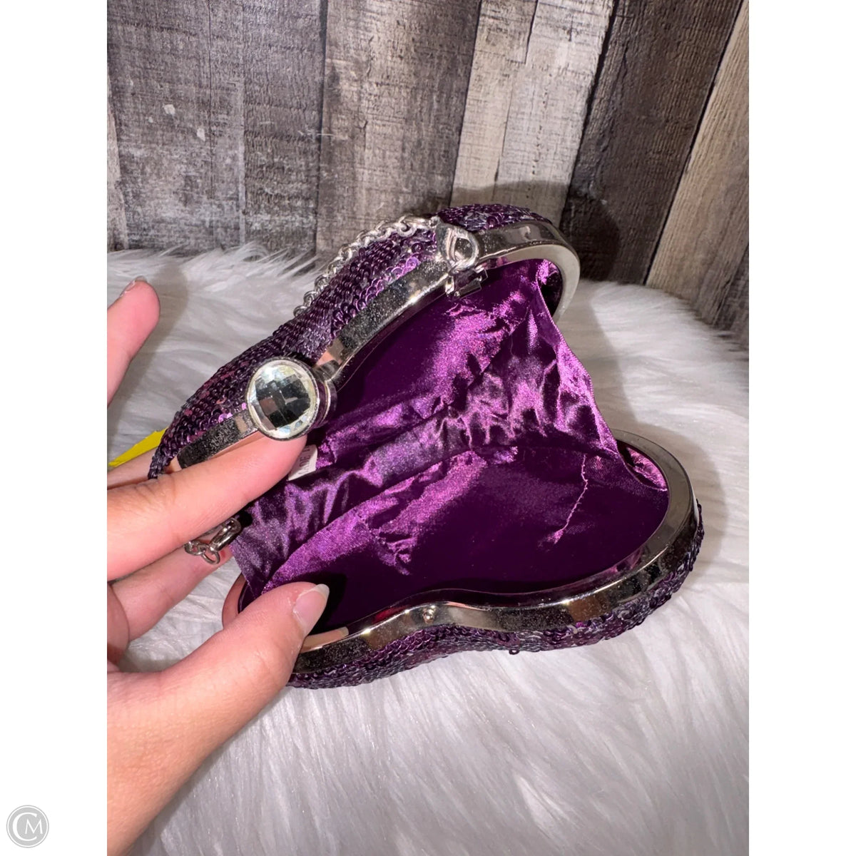 Crossbody By Cmf, Size: Small