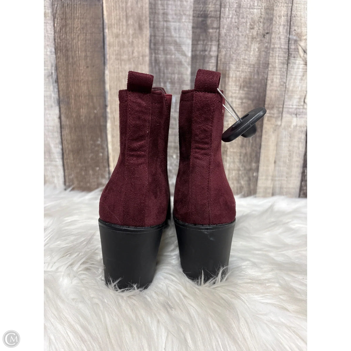 Boots Ankle Heels By Cmf In Maroon, Size: 7