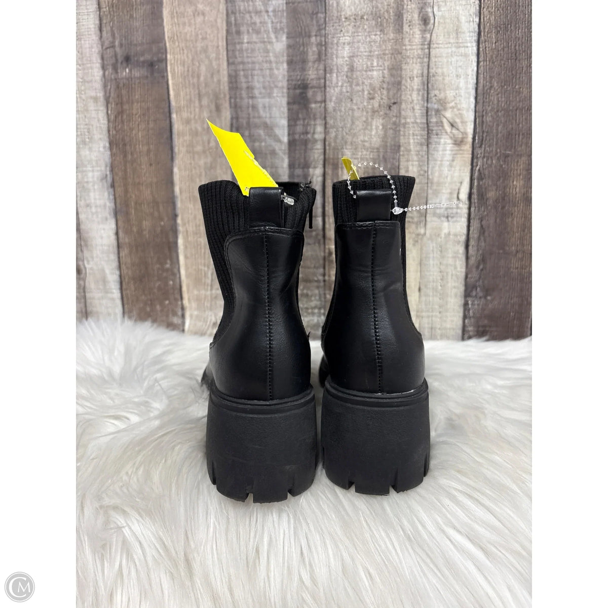 Boots Ankle Heels By Universal Thread In Black, Size: 7.5