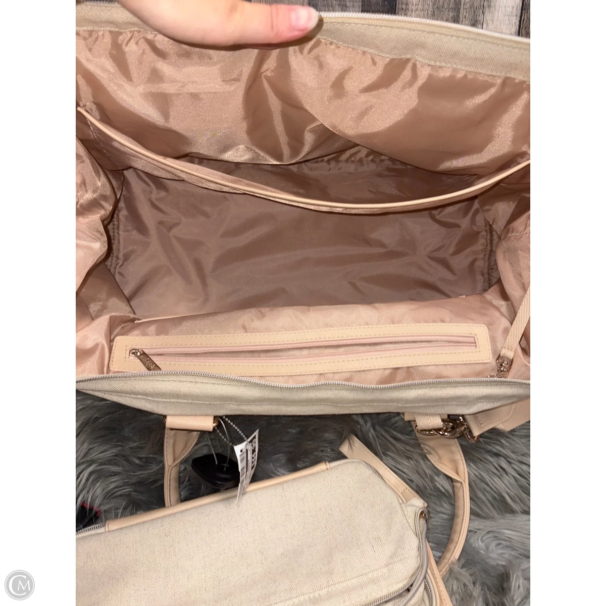 Duffle And Weekender By Beis, Size: Large 17 by 18 inches