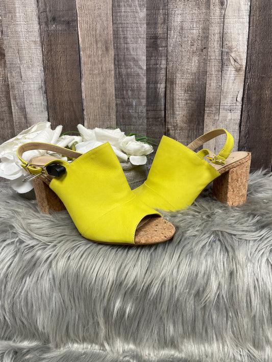 Yellow Sandals Heels Block Jessica Simpson, Size 10
