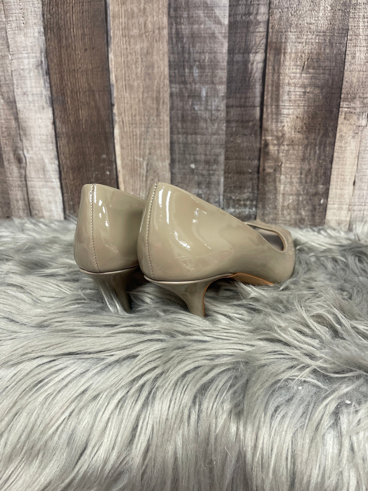 Taupe Shoes Heels Kitten Ann Taylor, Size 8