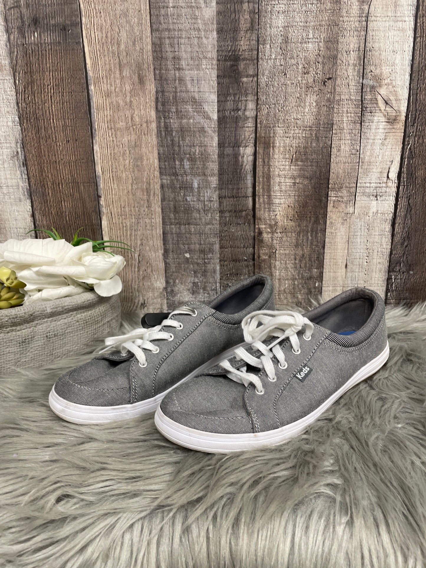 Grey & White Shoes Sneakers Keds, Size 8