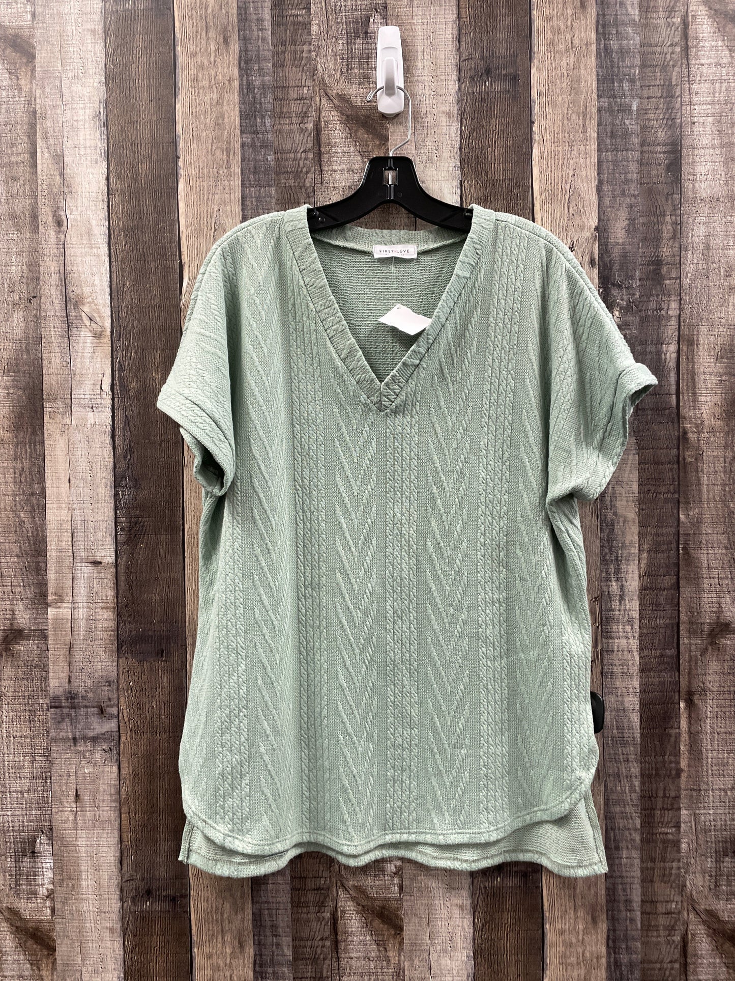 Green Top Short Sleeve First Love, Size L