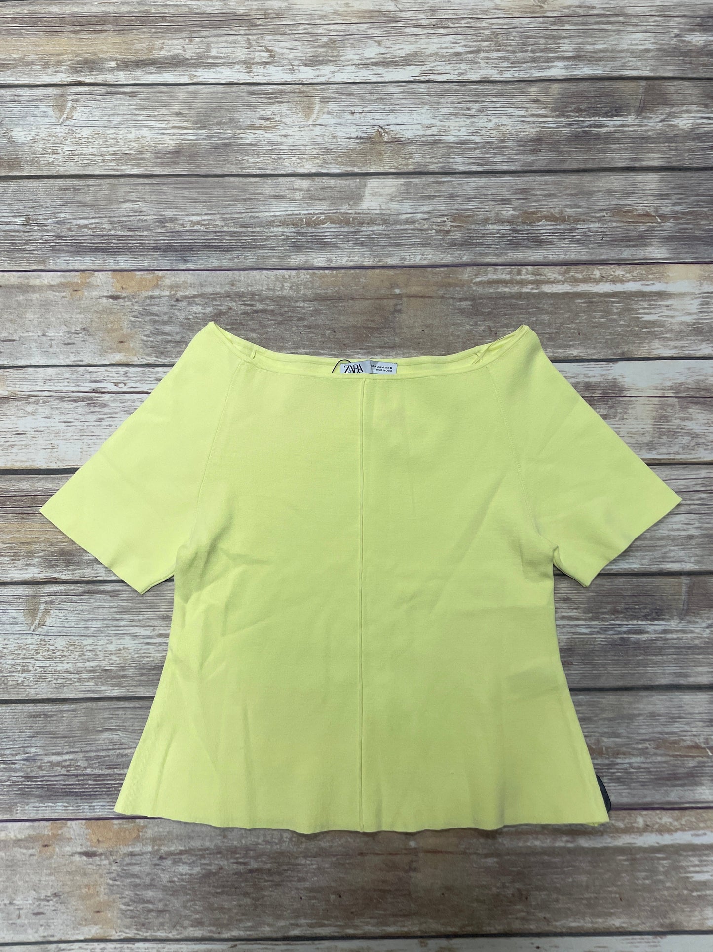 Yellow Top Short Sleeve Zara, Size M