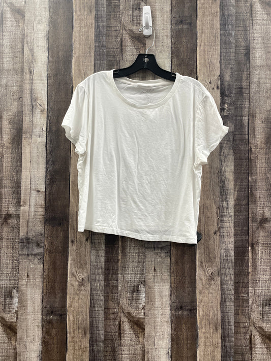 Top Short Sleeve Basic By Universal Thread In White, Size: Xl