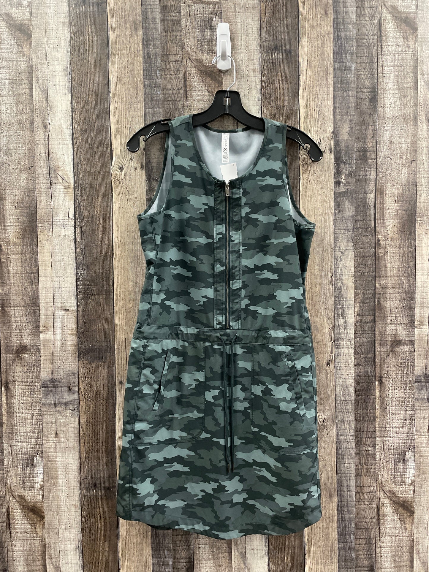 Athletic Dress By Kyodan In Camouflage Print, Size: Petite   S