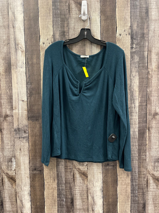 Top Long Sleeve By Maurices In Teal, Size: Xl