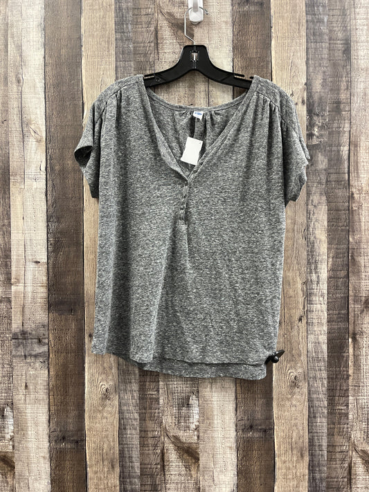 Top Short Sleeve By Old Navy In Grey, Size: M