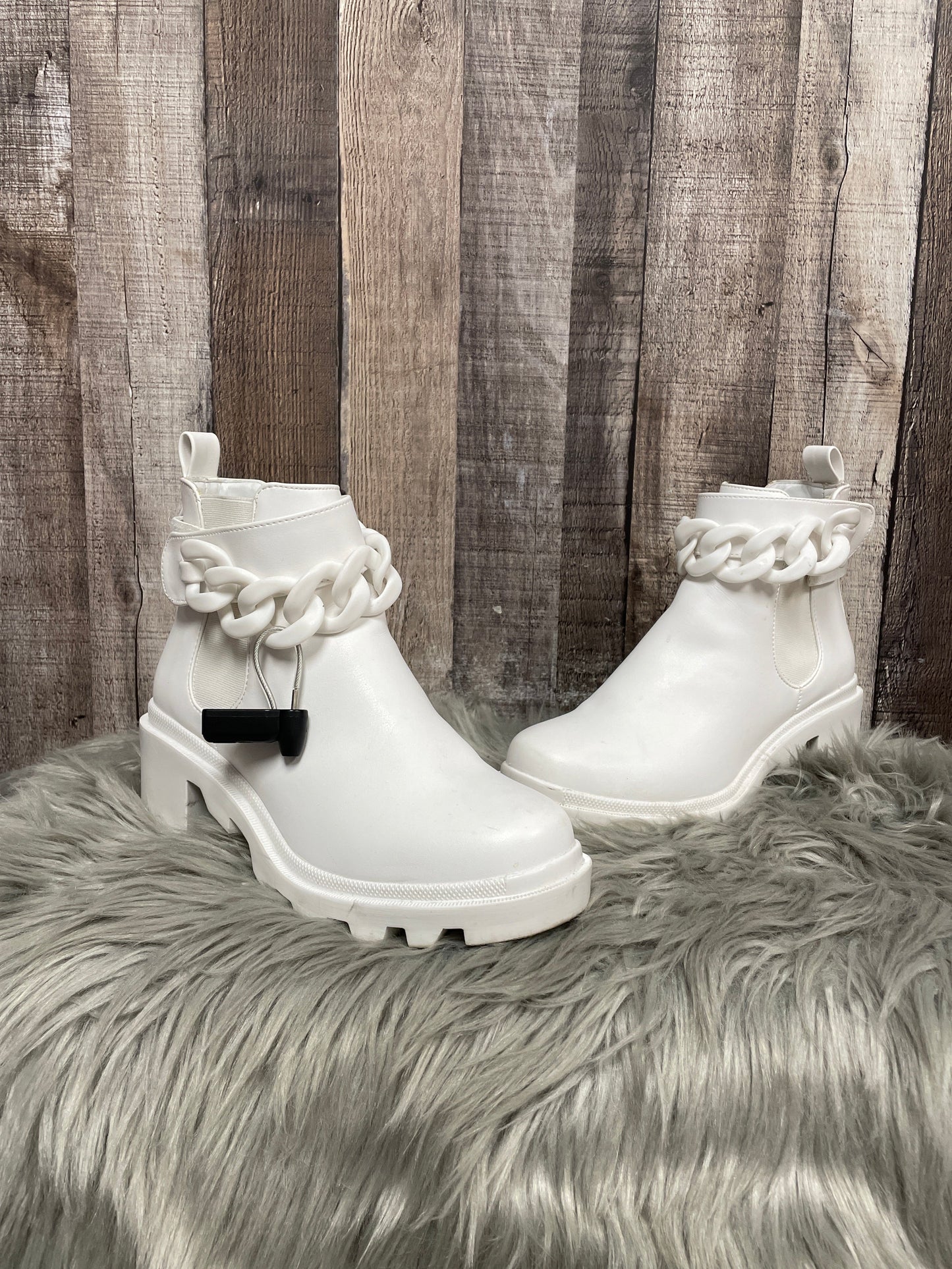 Boots Ankle Heels By Steve Madden In White, Size: 7.5