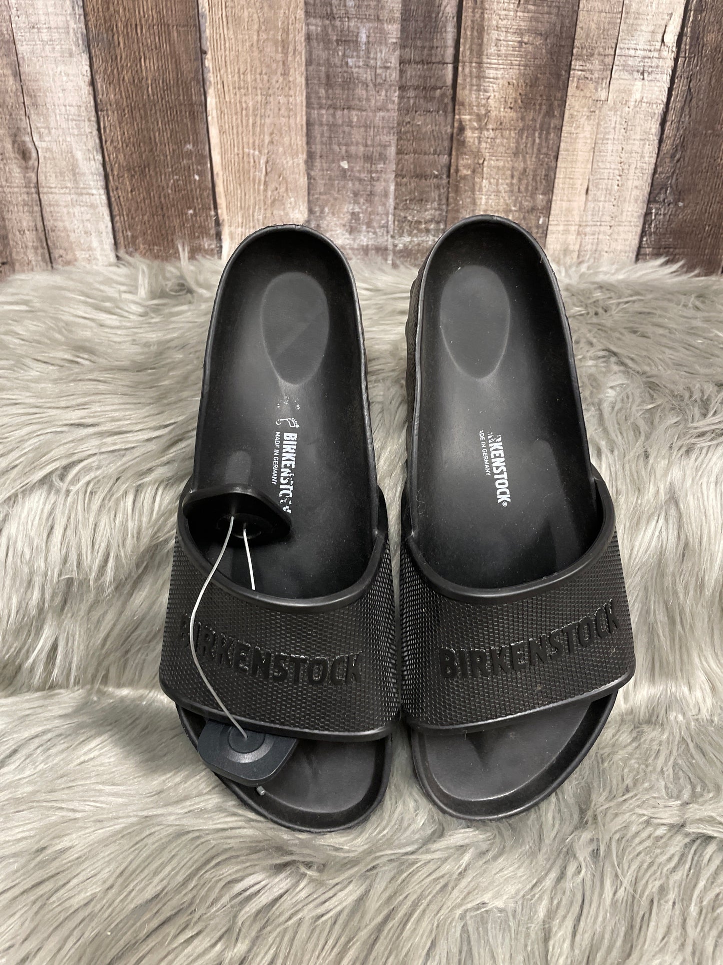 Sandals Flats By Birkenstock In Black, Size: 11