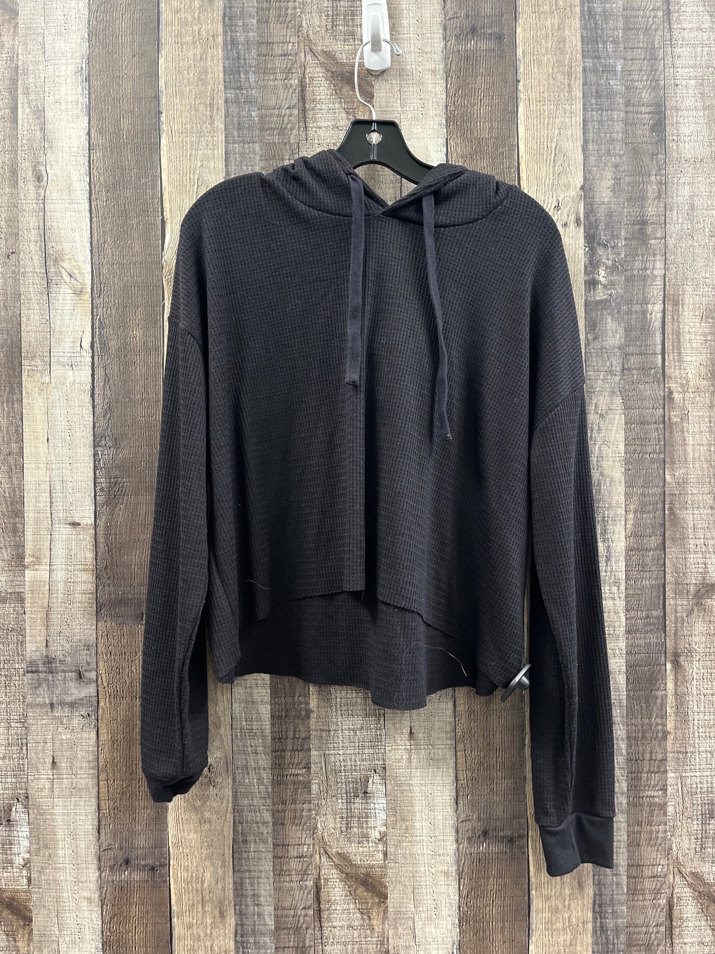 Sweatshirt Hoodie By Wild Fable In Black, Size: L