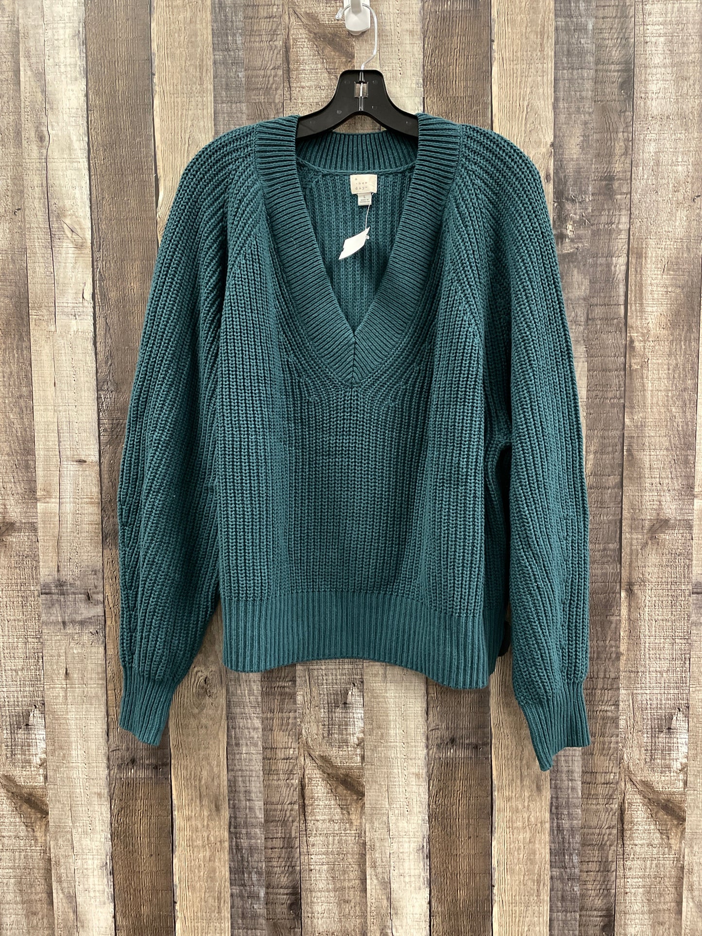 Sweater By A New Day In Green, Size: L