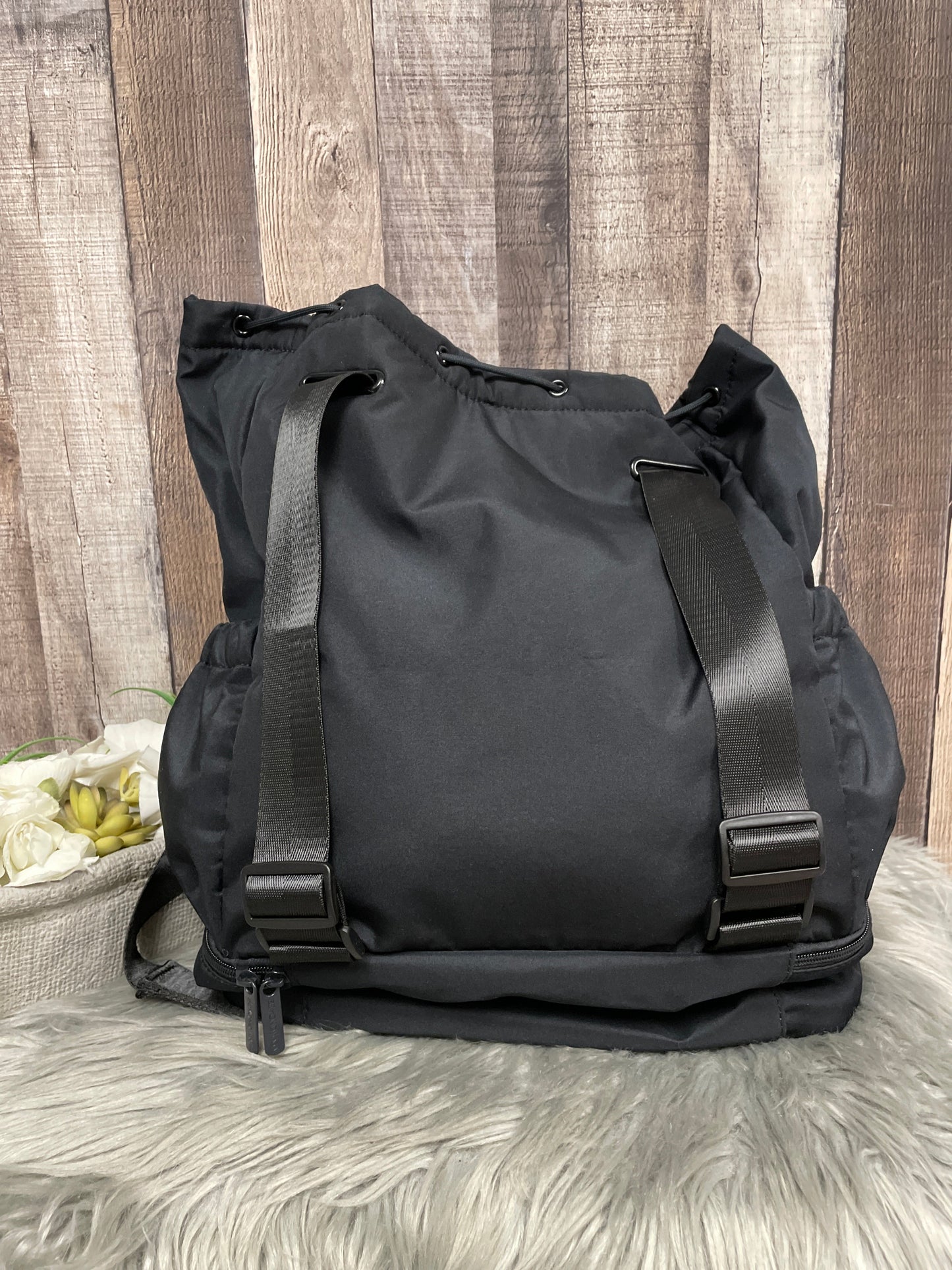 Backpack By Beyond Yoga, Size: Medium