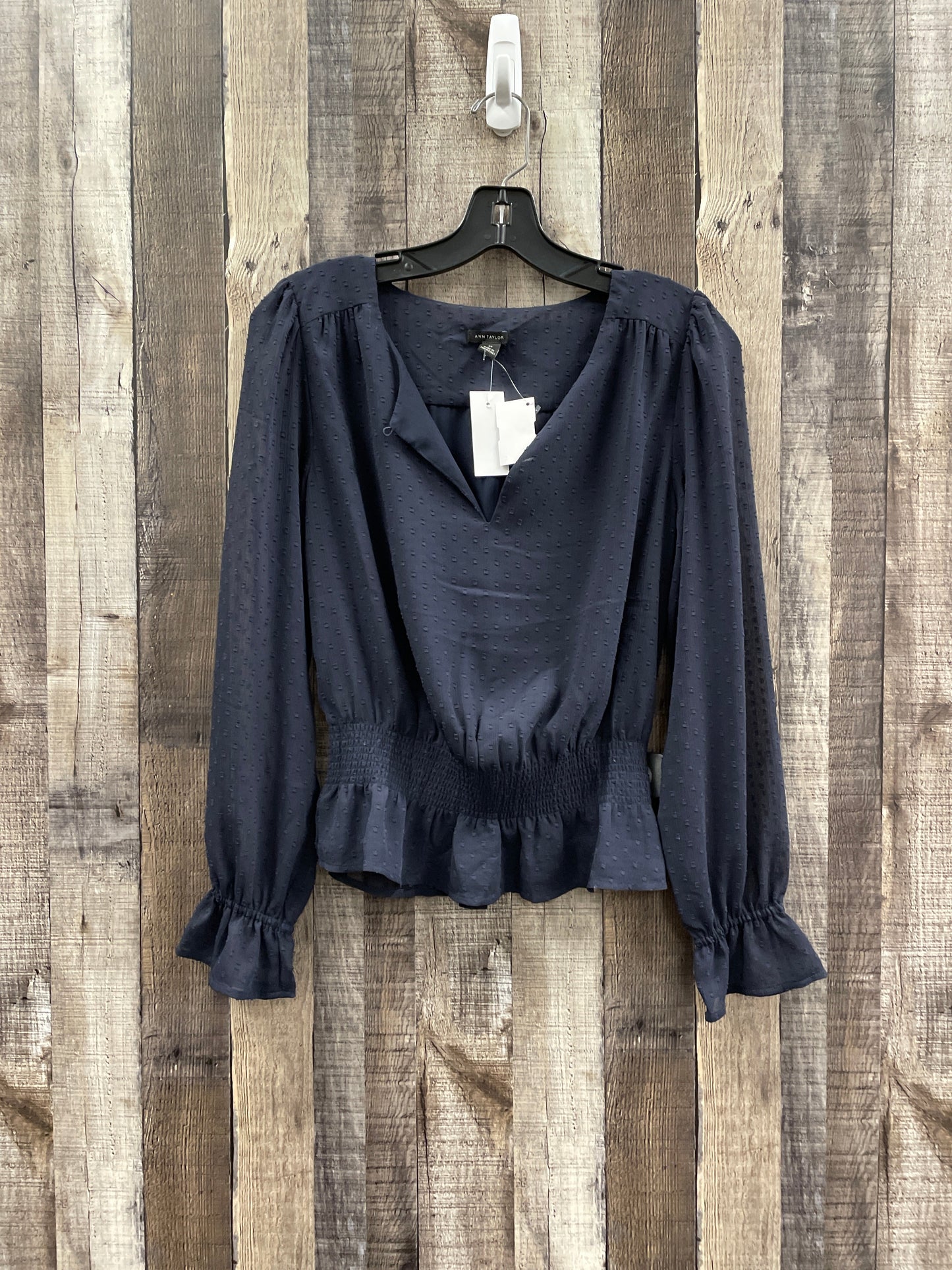 Top Long Sleeve By Ann Taylor In Navy, Size: Xs