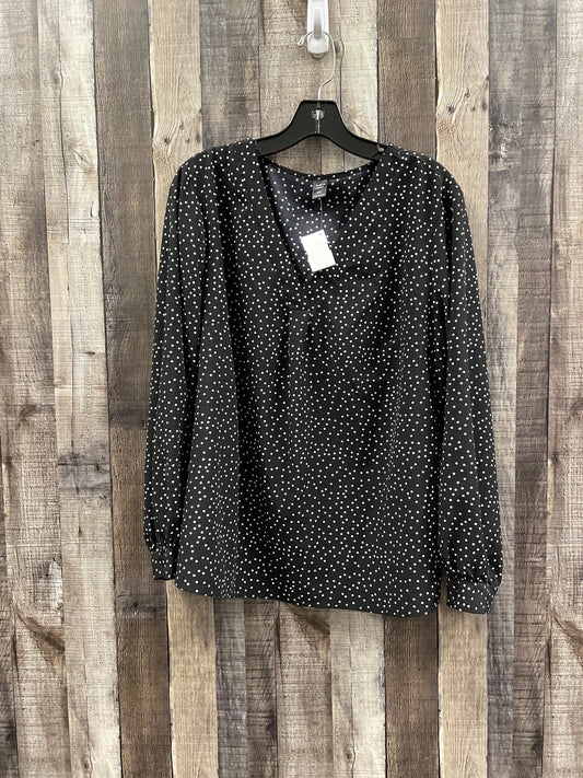 Top Long Sleeve By Shein In Polkadot Pattern, Size: L