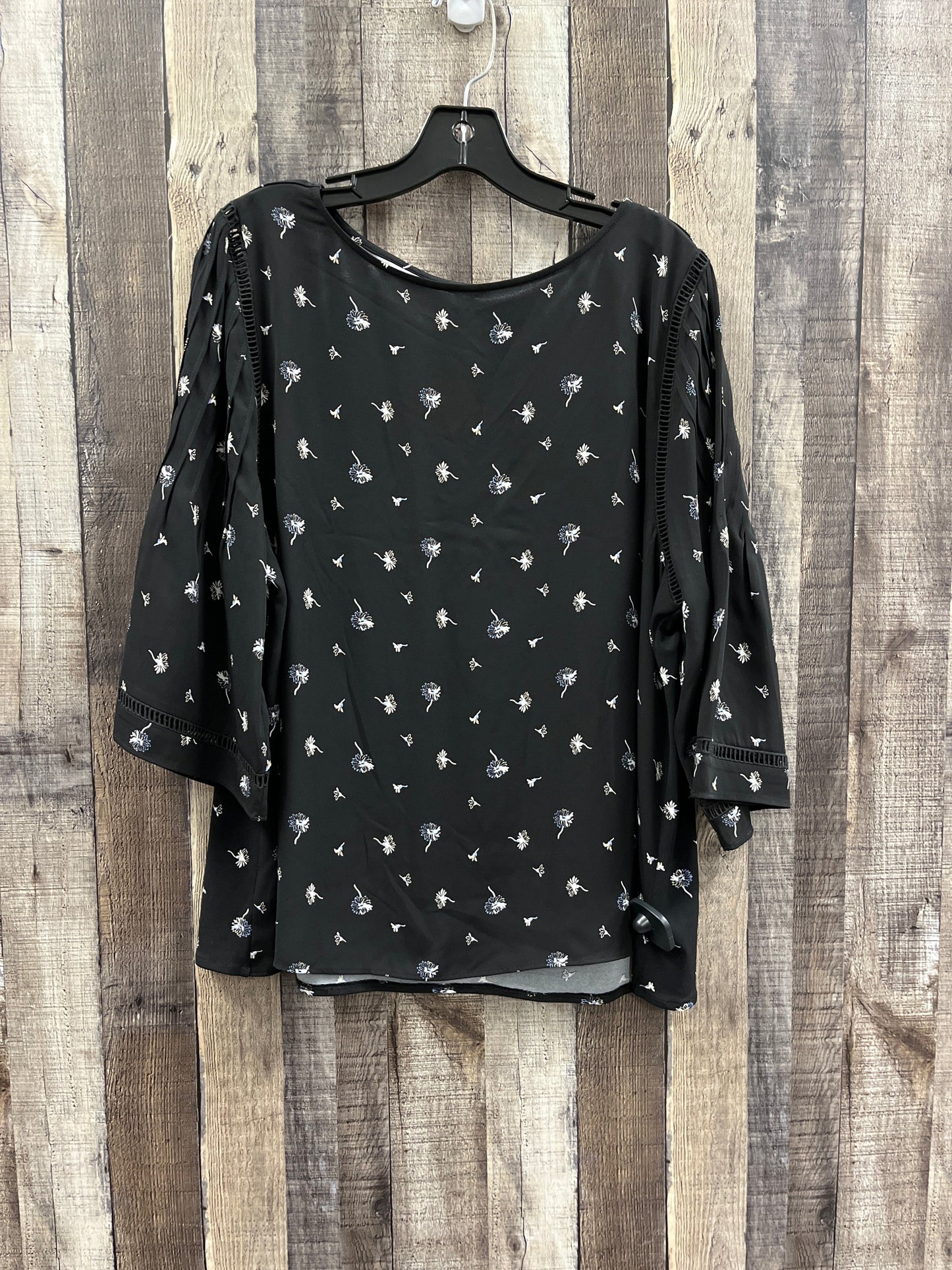 Top 3/4 Sleeve By Ann Taylor In Black, Size: Xl