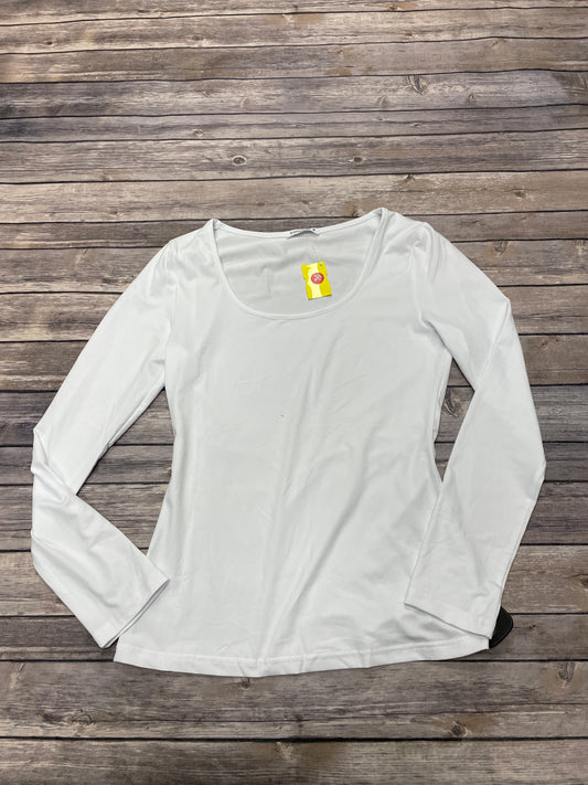 Top Long Sleeve By Cme In White, Size: M