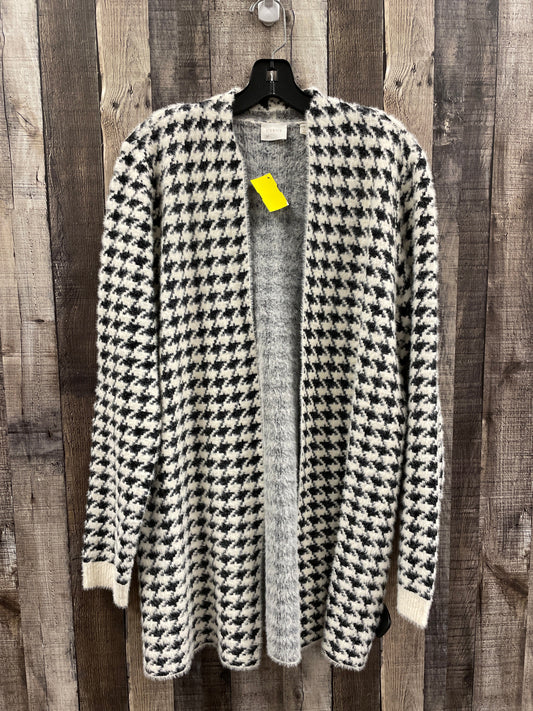 Sweater Cardigan By Cyrus Knits In Black & White, Size: L