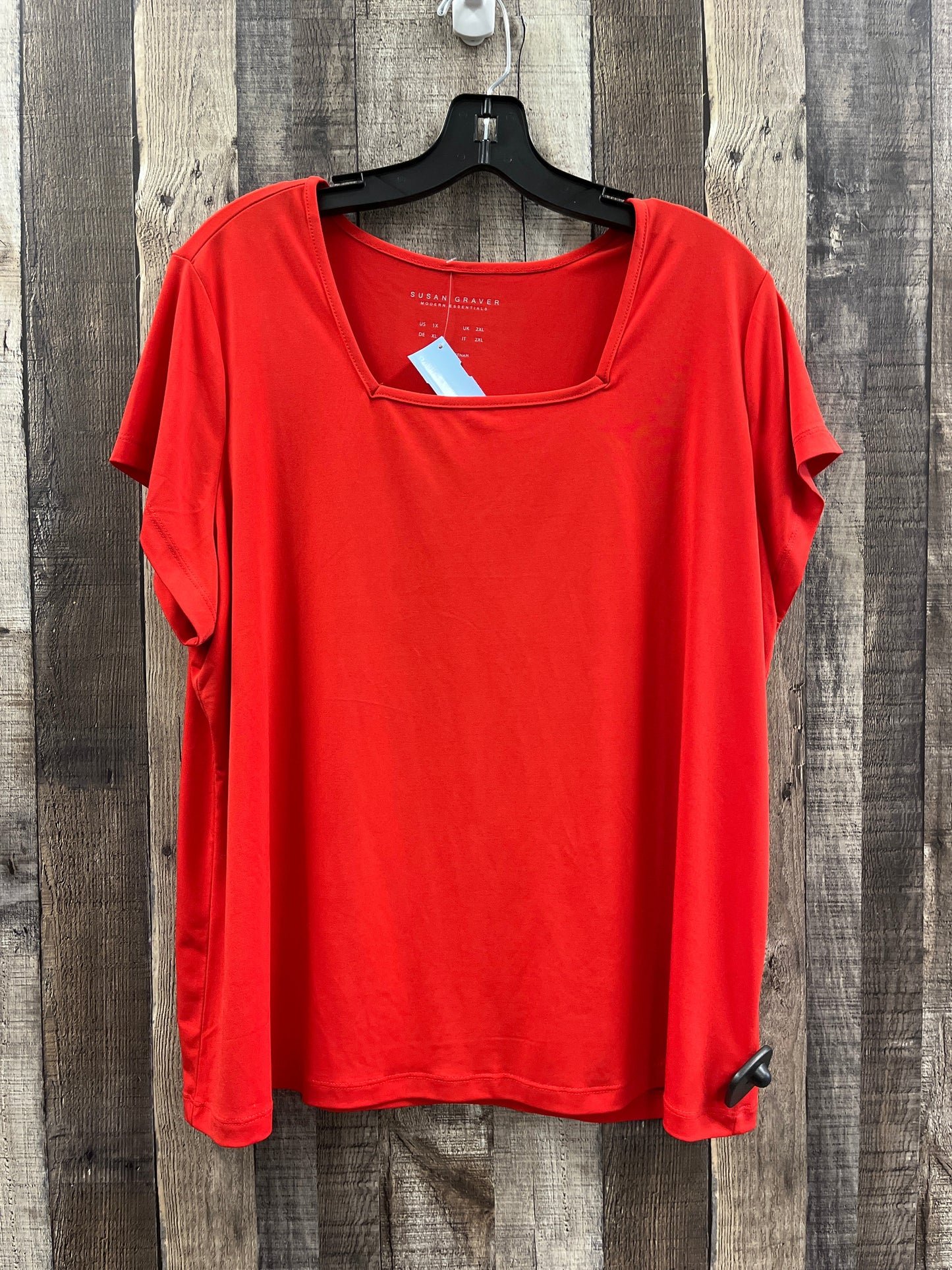 Top Short Sleeve By Susan Graver In Red, Size: 1x