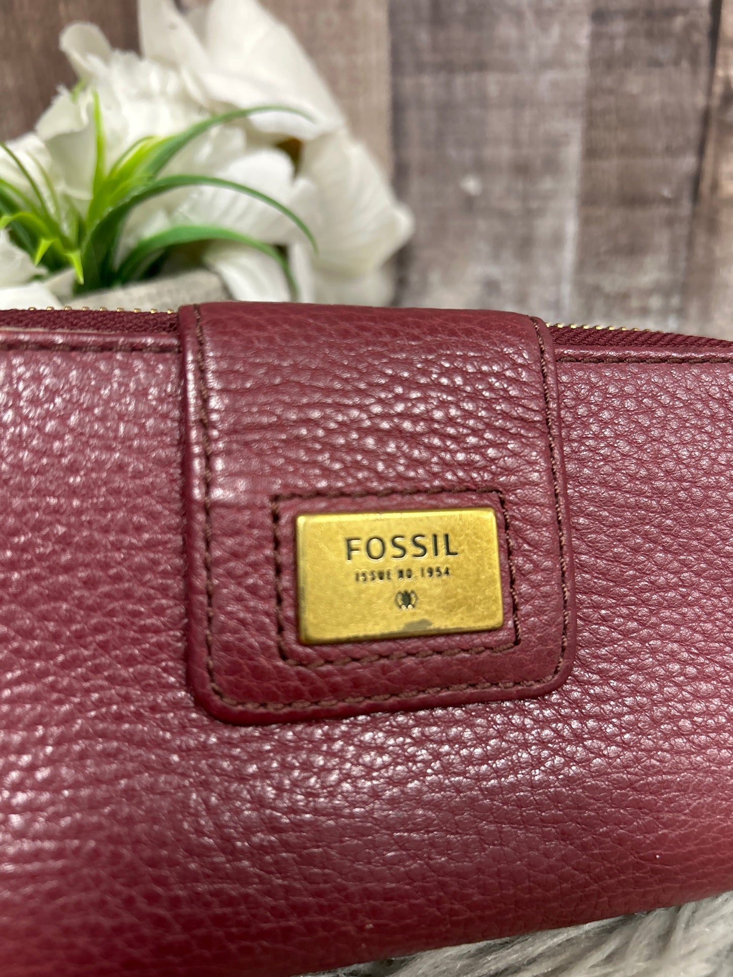 Wristlet Leather By Fossil, Size: Medium