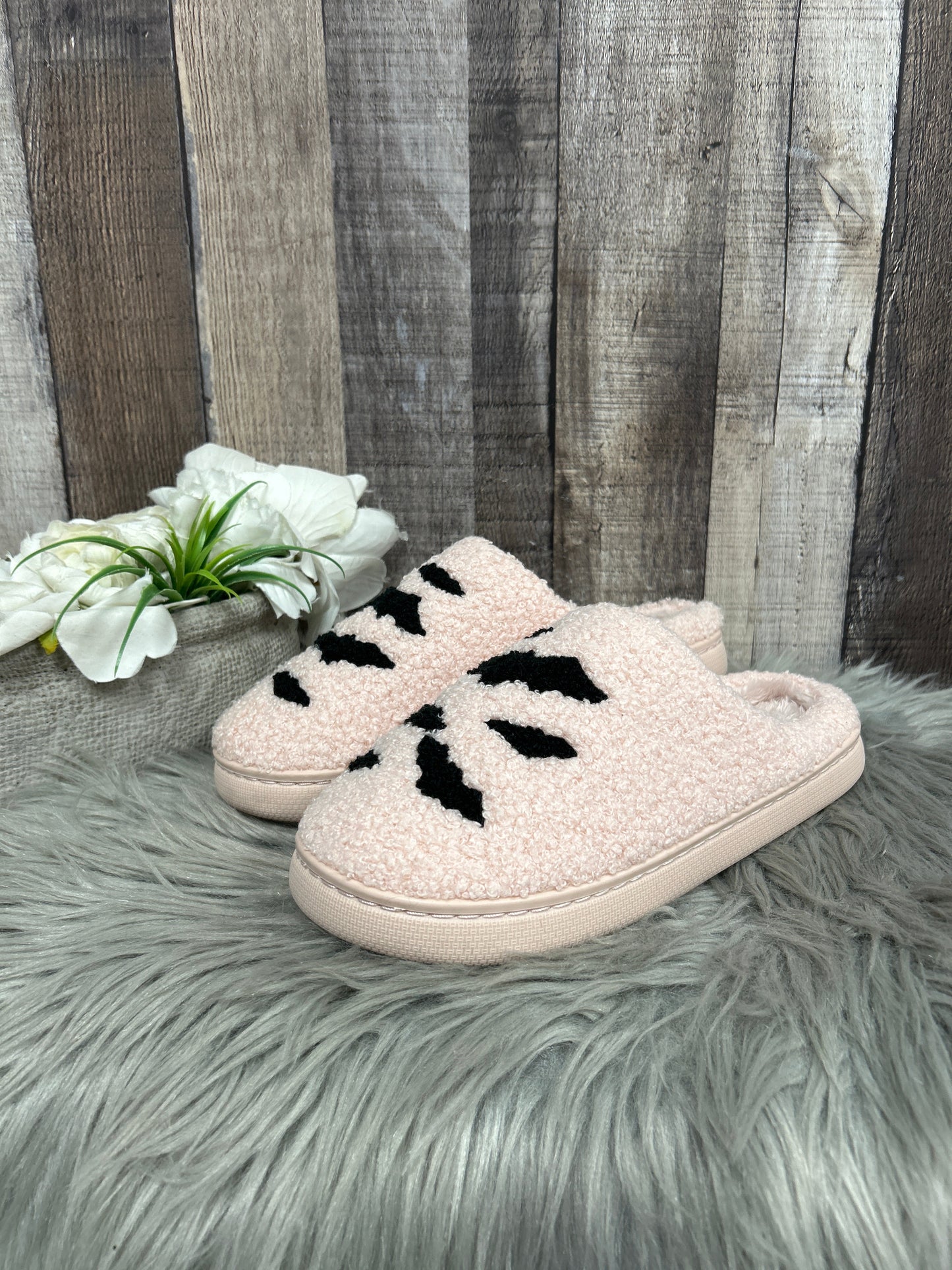 Slippers By Maurices In Pink