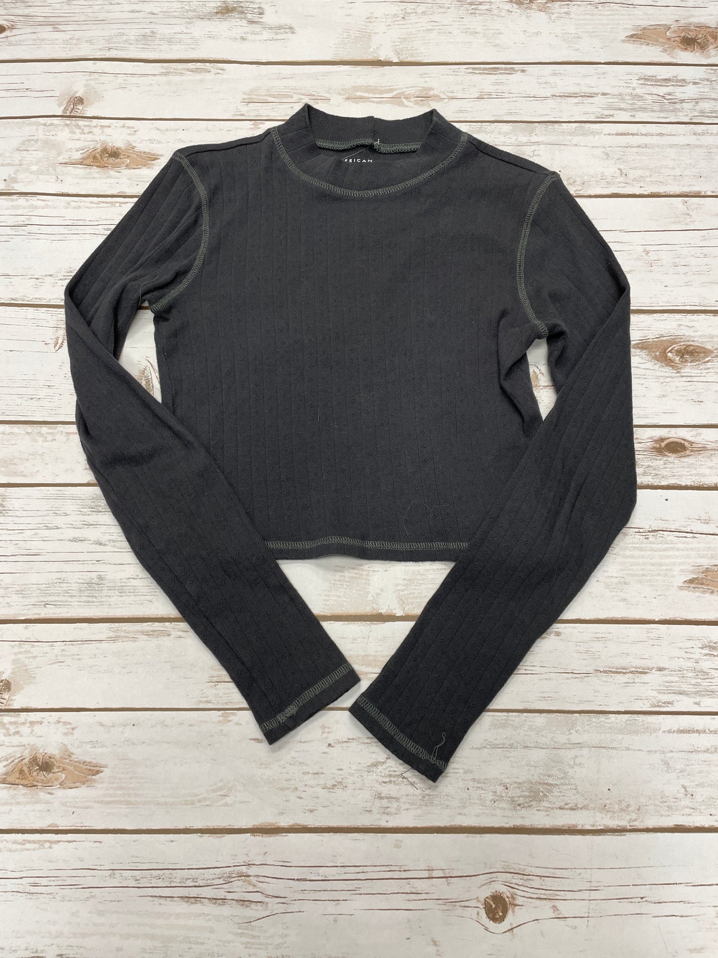 Top Long Sleeve By American Eagle In Grey, Size: S