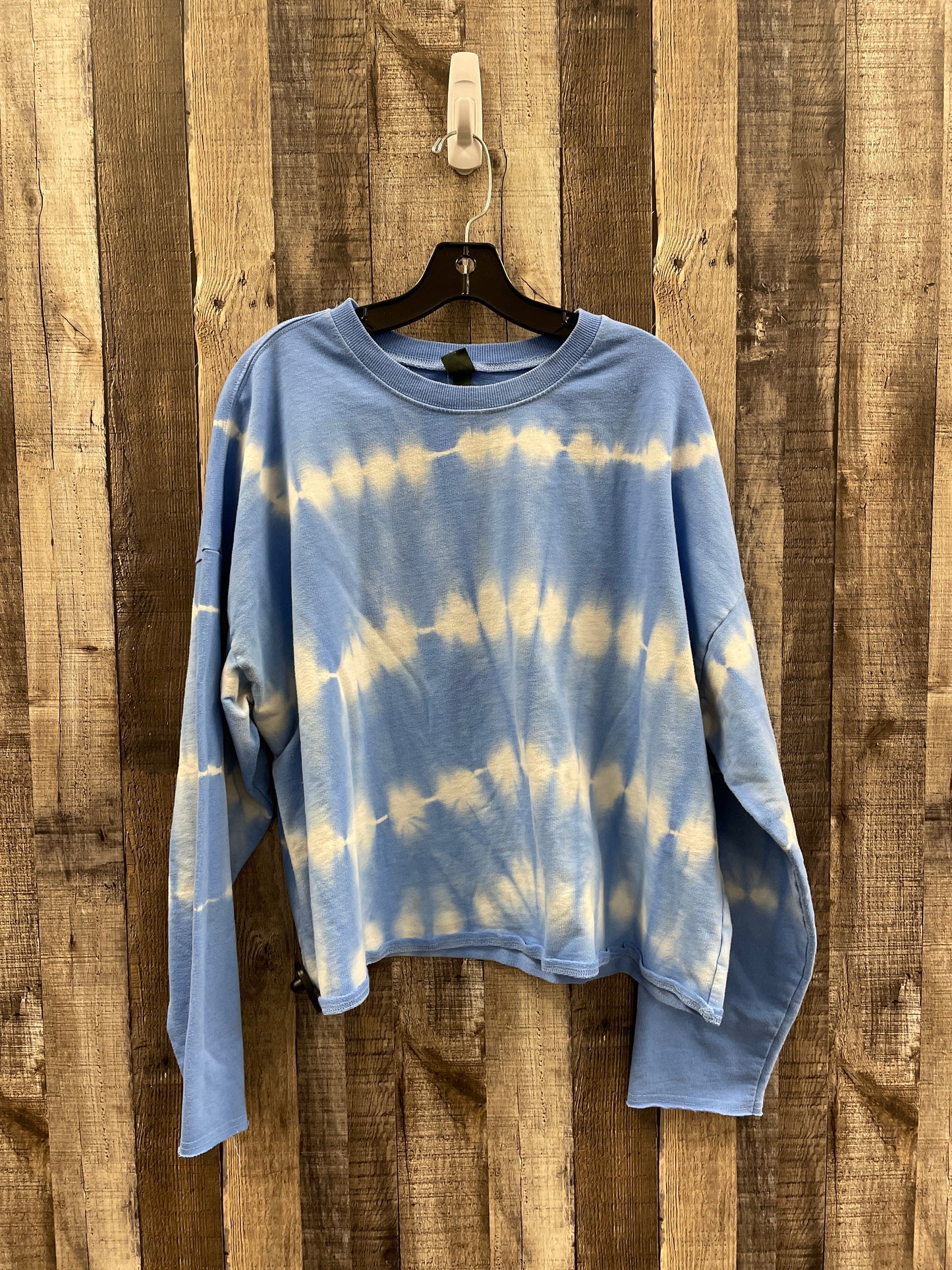 Sweatshirt Crewneck By Wild Fable In Blue & White, Size: L