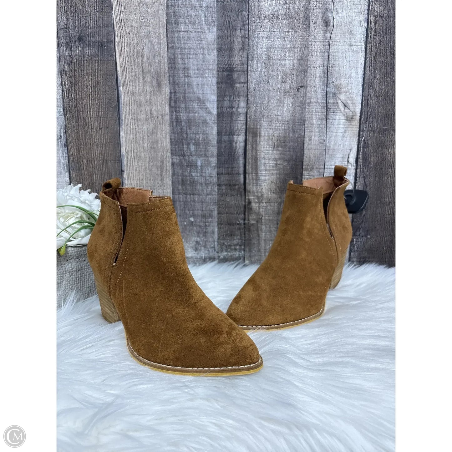 Boots Ankle Heels By Cme In Tan, Size: 8