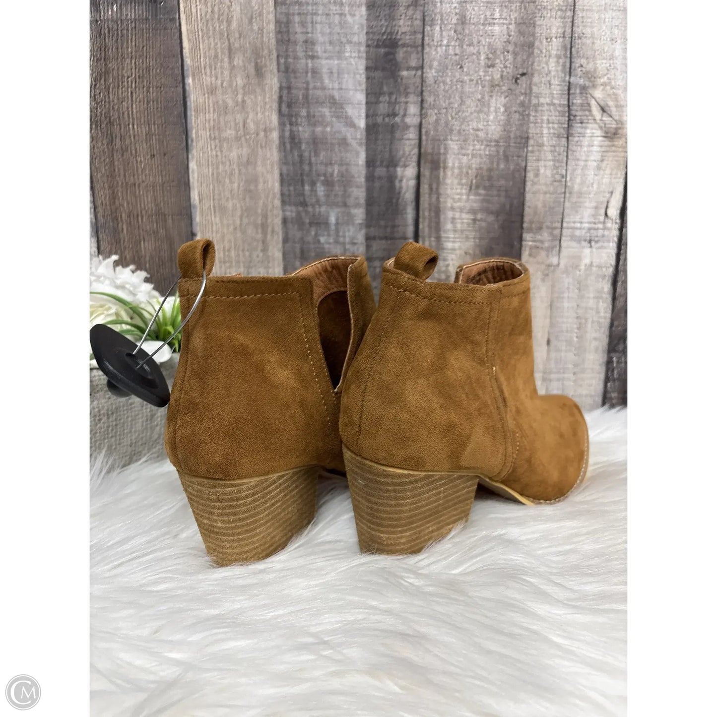 Boots Ankle Heels By Cme In Tan, Size: 8