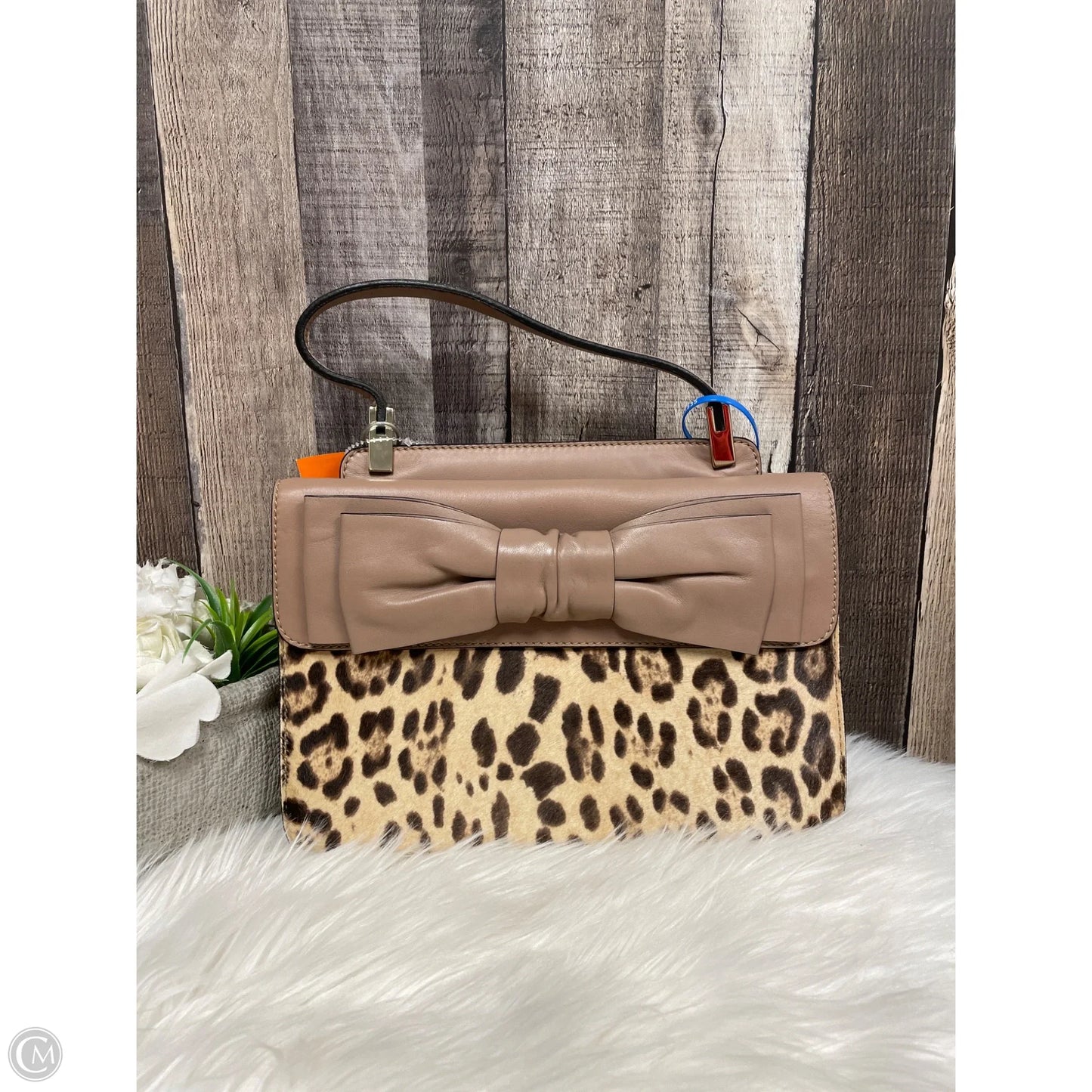 Handbag Luxury Designer By Valentino-garavani, Size: Medium