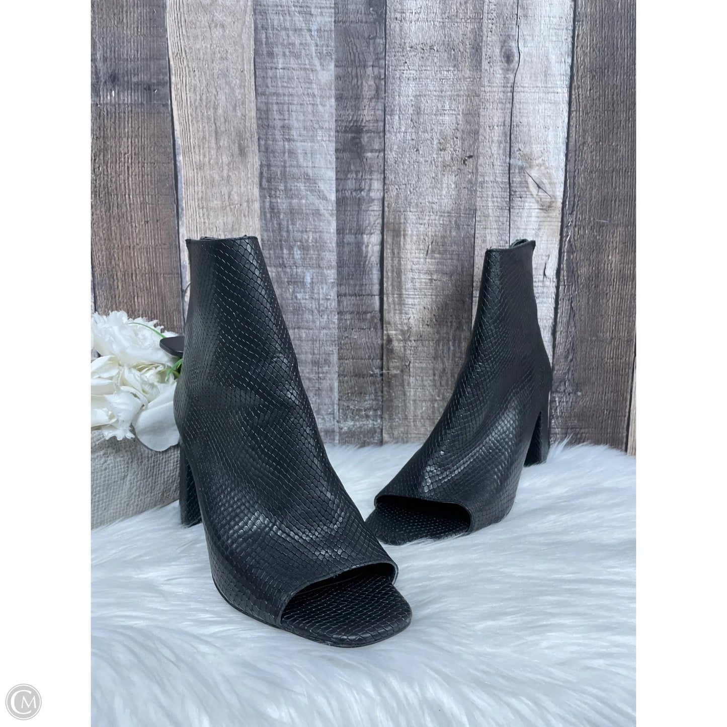 Boots Ankle Heels By Matisse In Beige, Size: 9