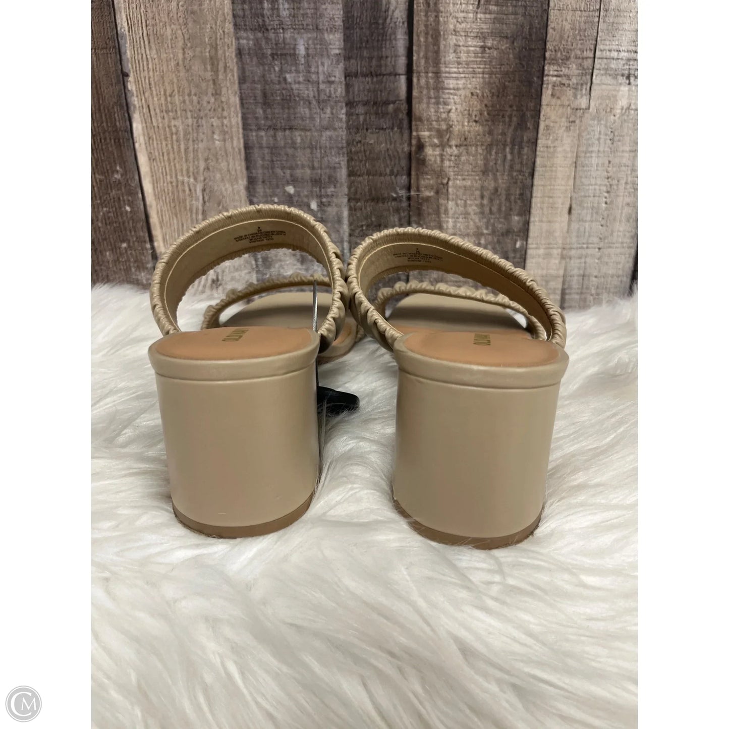 Sandals Heels Block By Old Navy In Tan, Size: 9