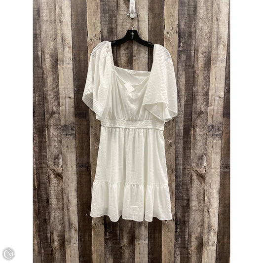 Dress Casual Short By Maurices In White, Size: L
