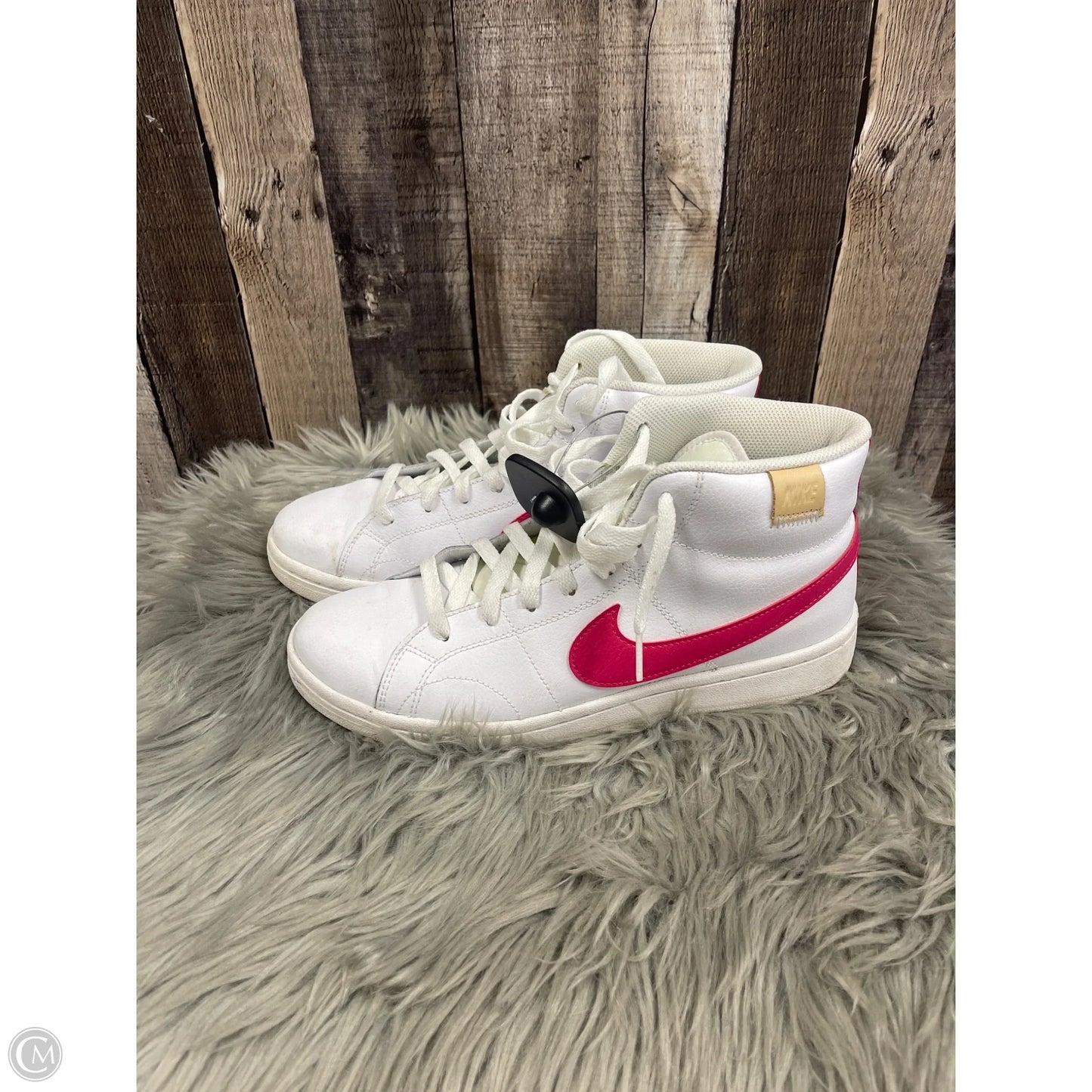 Shoes Athletic By Nike In Red & White, Size: 10