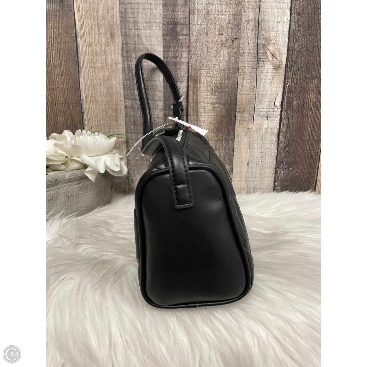 Handbag By Dkny, Size: Medium