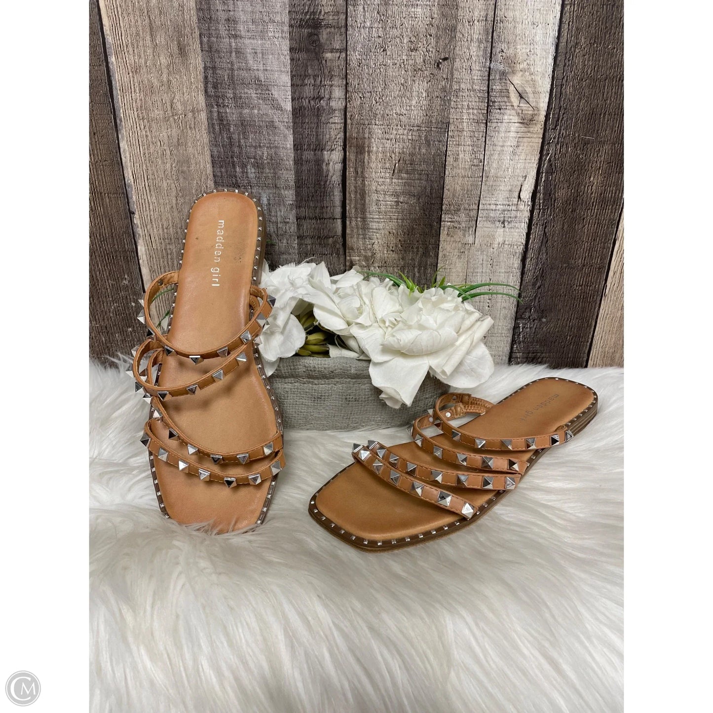 Sandals Flats By Madden Girl In Tan, Size: 9.5