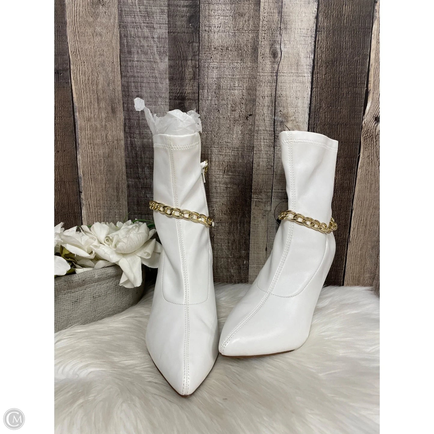 Boots Ankle Heels By Rouge In White, Size: 10