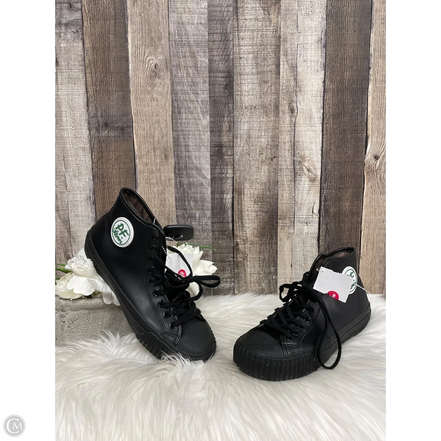 Shoes Sneakers By Cmc In Black, Size: 9.5