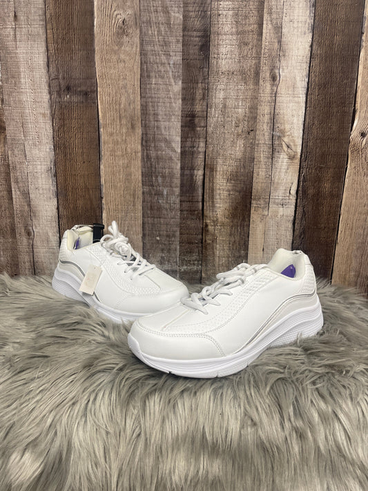 White Shoes Athletic Mta Pro, Size 11W