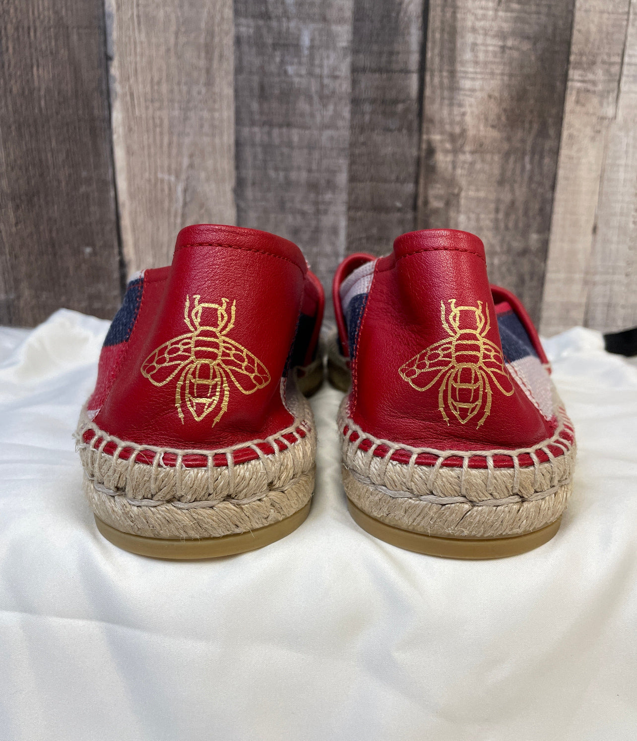 Red Shoes Luxury Designer Gucci, Size 10