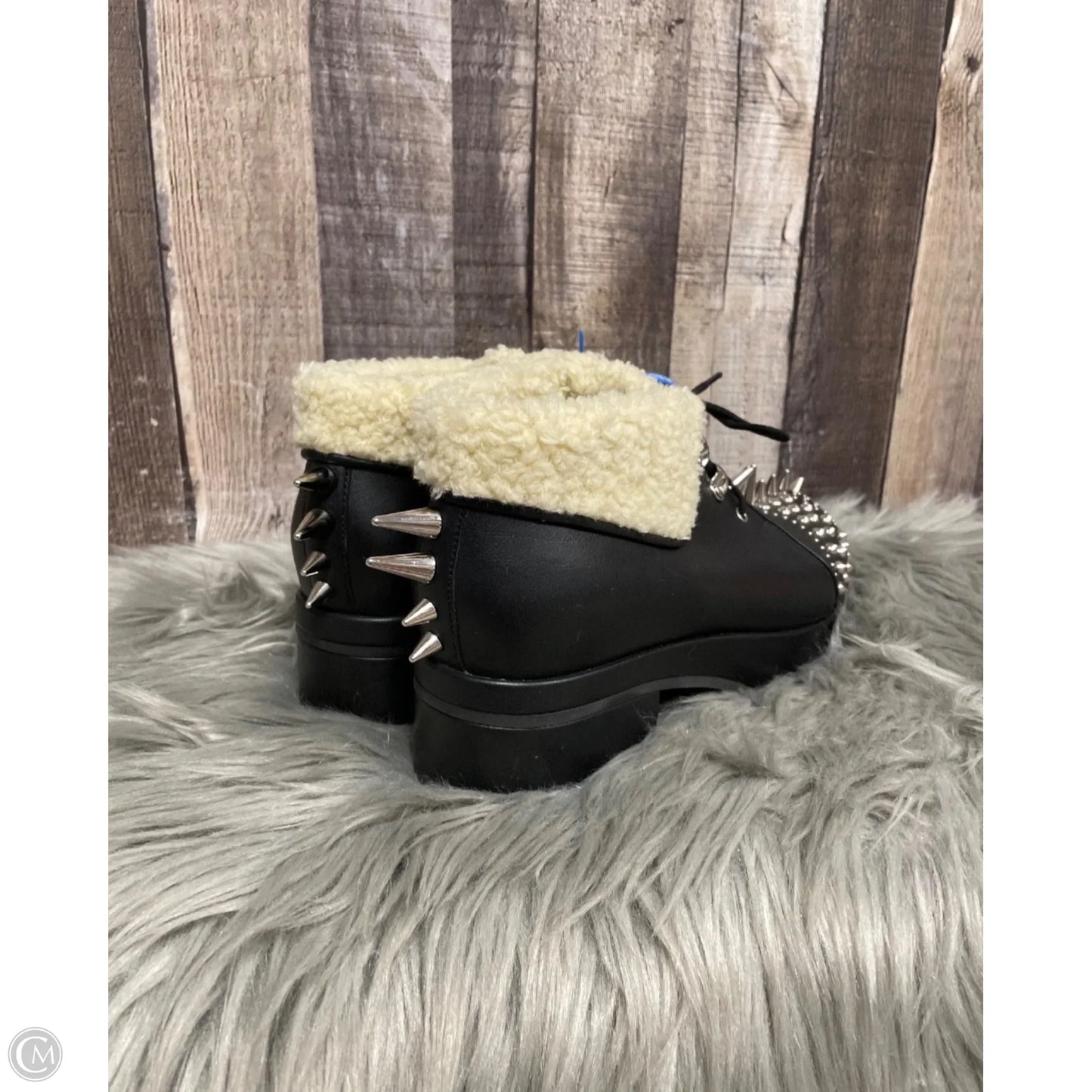 Shoes Luxury Designer By Gucci In Black, Size: 9.5